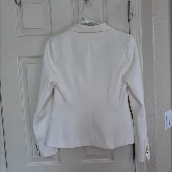 💥💥Clearance!!💥💥 Karen Millen Tailored Military White Blazer with Gold Buttons - Picture 10 of 15